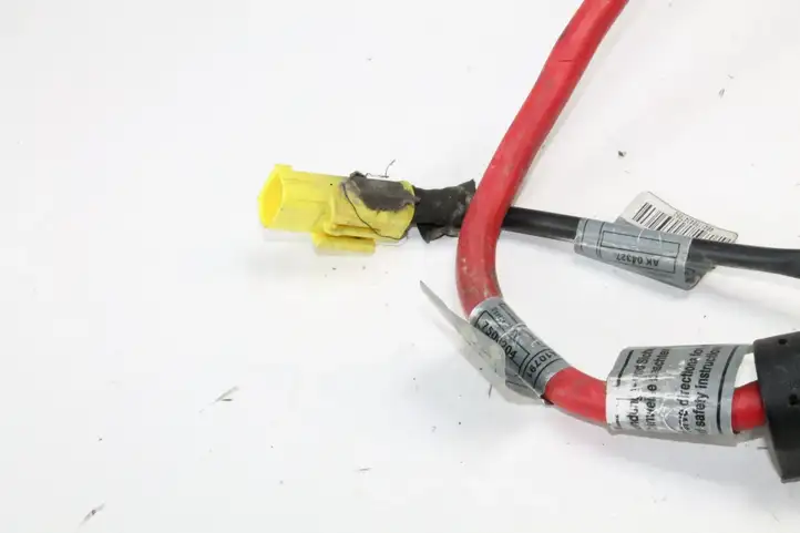 Land Rover Range Rover L322 (2002 - 2005) 7508204 Плюсовой провод аккумулятора — фото 2