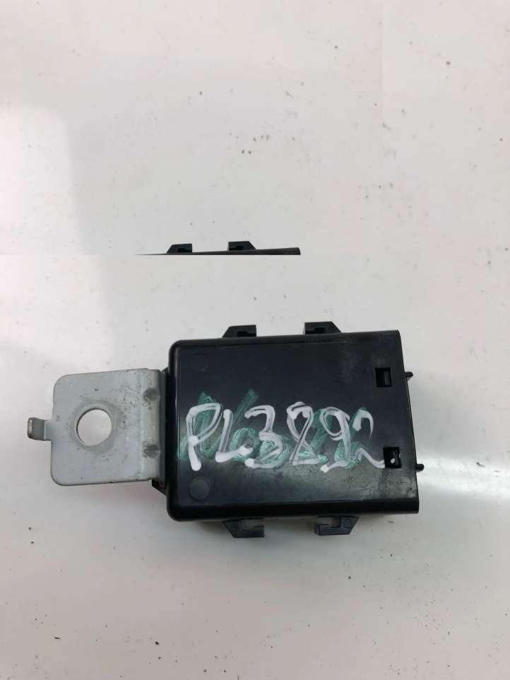 Kia Rio (2009 - 2011)  954202V000 Блок управления иммобилайзера