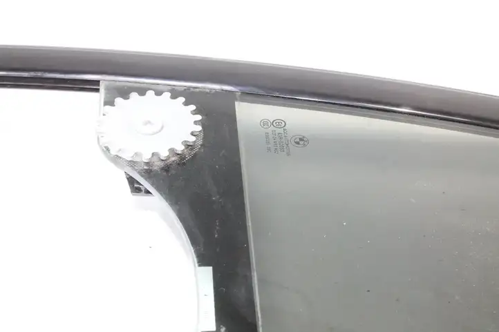 BMW 5 GT F07 (2010 - 2017) 43R00050 Заднее боковое стекло — фото 3