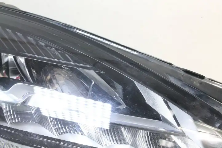Jaguar E-Pace (2017 - ) J9C313W029DC Передняя фара — фото 13