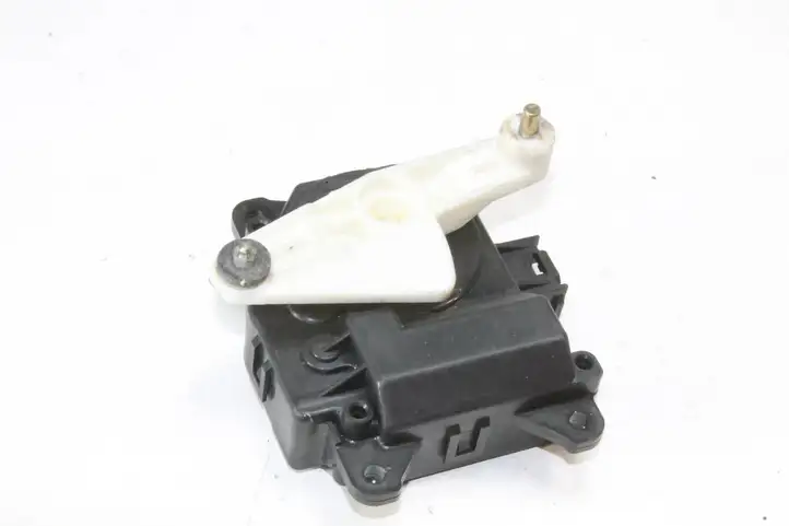 Toyota Prius (NHW20) (2003 - 2009) 0637007960 Двигатель задвижки потока воздуха — фото 1