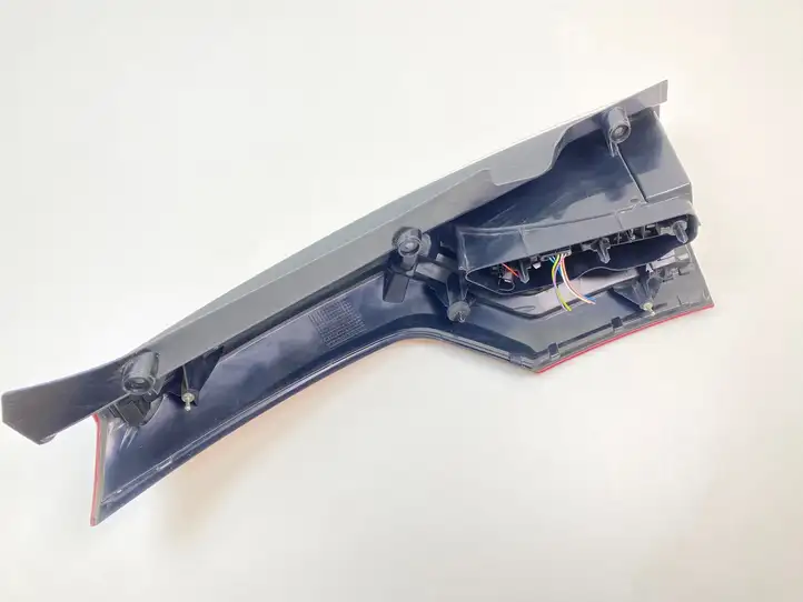 Citroen C4 I Picasso (2006 - 2013) PSA00946602RE Задний фонарь в кузове — фото 3