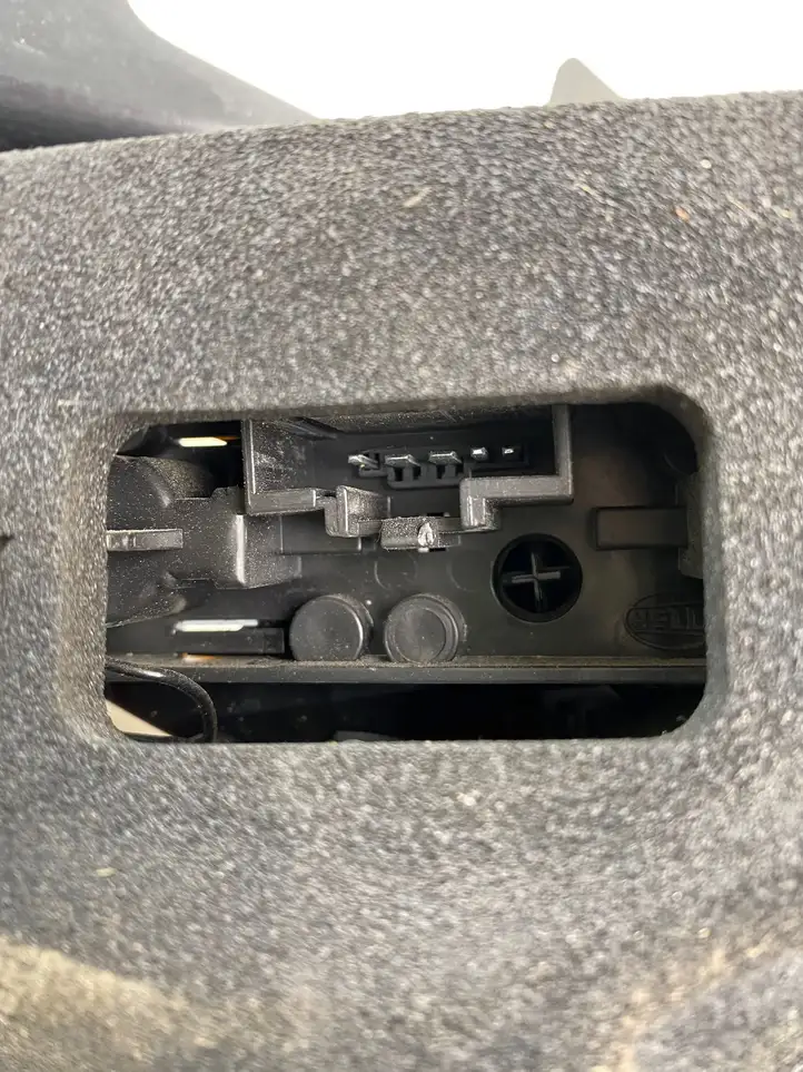 Citroen C4 I Picasso (2006 - 2013) PSA00946602RE Задний фонарь в кузове — фото 2