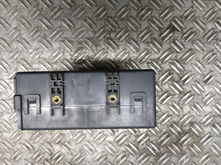 Toyota Prius (XW20) (2003 - 2009)  8968047010 Блок управления тормозной системы