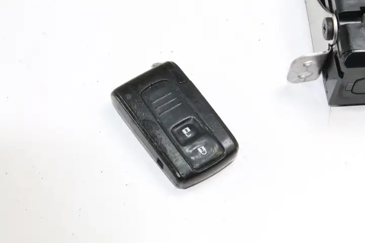 Toyota Prius (NHW20) (2003 - 2009) 8966147110 Комплект системы зажигания — фото 23