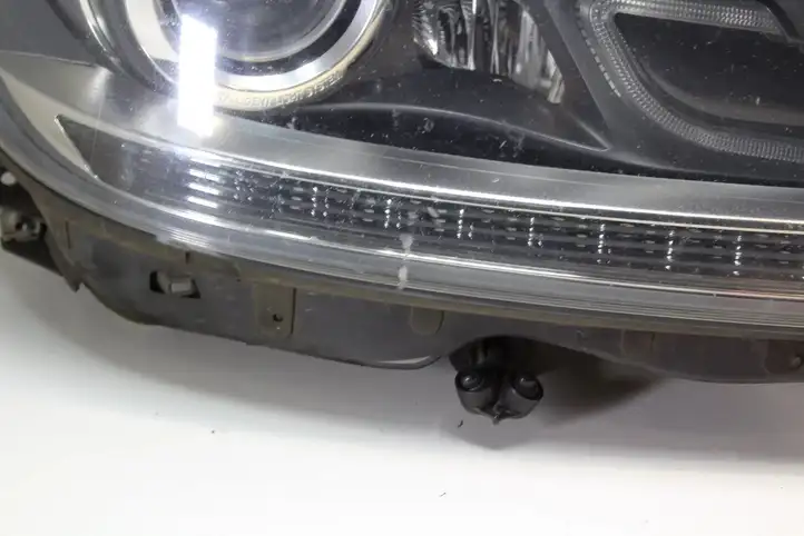 Mercedes-Benz C W204 (2007 - 2014) A2048205859 Передняя фара — фото 18