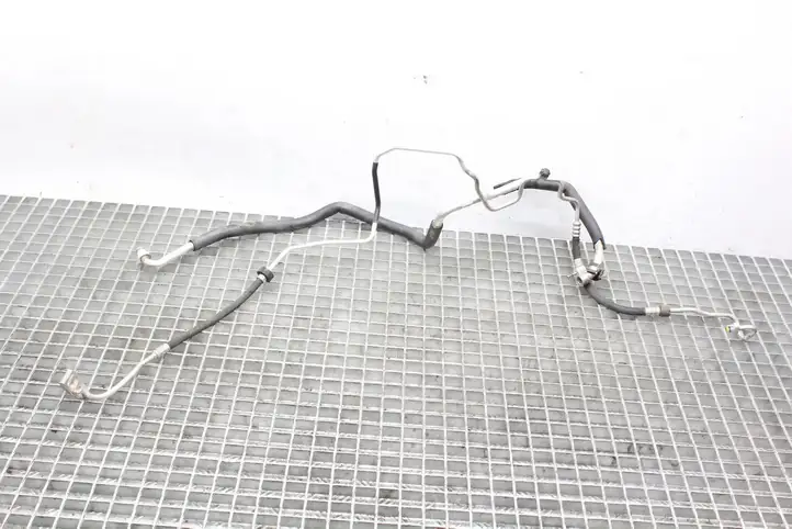Mercedes-Benz C W204 (2007 - 2014) A2048302416 Трубки и шланги кондиционера — фото 3