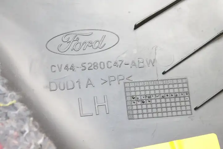Ford Kuga II (2013 - 2019) CV44S280C47ABW Прочие детали салона — фото 8