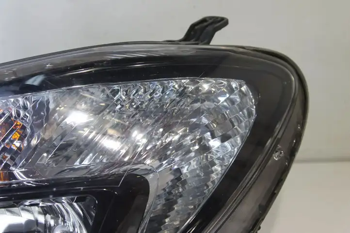 Opel Mokka (2012 - 2016) 95440409 Передняя фара — фото 10