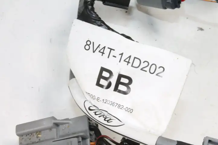 Ford Kuga I (2008 - 2012) 8V4T14D202BB Прочие детали салона — фото 7
