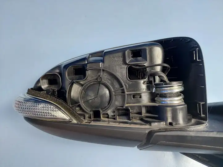 Toyota Yaris (2014 - 2019) 879100D580 Боковое зеркало с электроприводом — фото 10