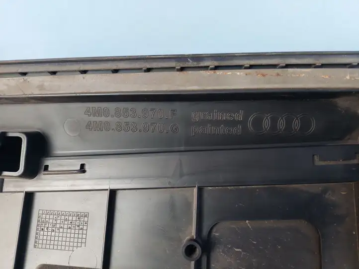 Audi Q7 4M (2015 - ) 4M0853970F Молдинги задней двери — фото 11