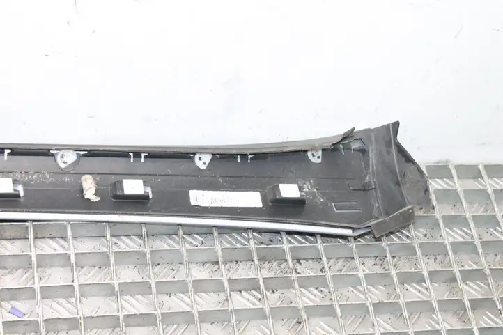 Opel Zafira C (2014 - 2016) 20808479 Накладка стоек лобового стекла — фото 7