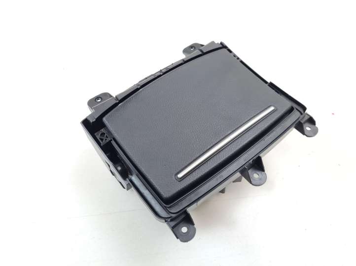 Audi A6 (2011 - 2014)  4G0862534 Держатель чашки