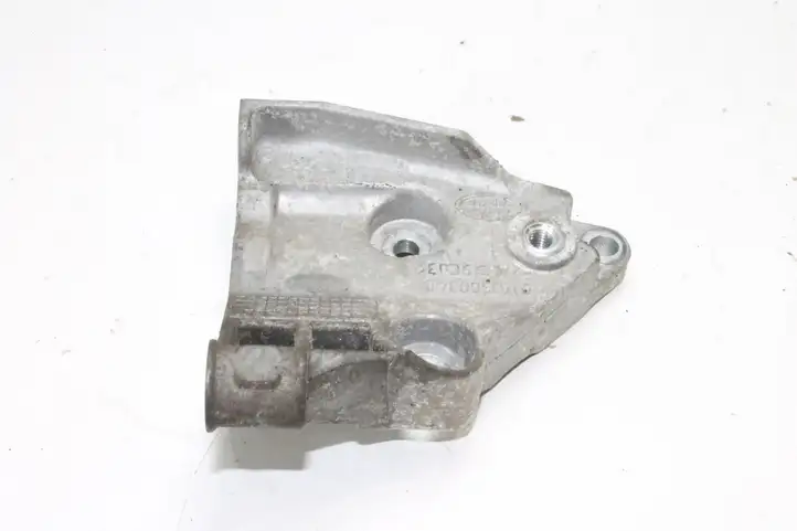 Land Rover Discovery 4 - LR4 (2009 - 2013) Кронштейн насоса ГУР — фото 2