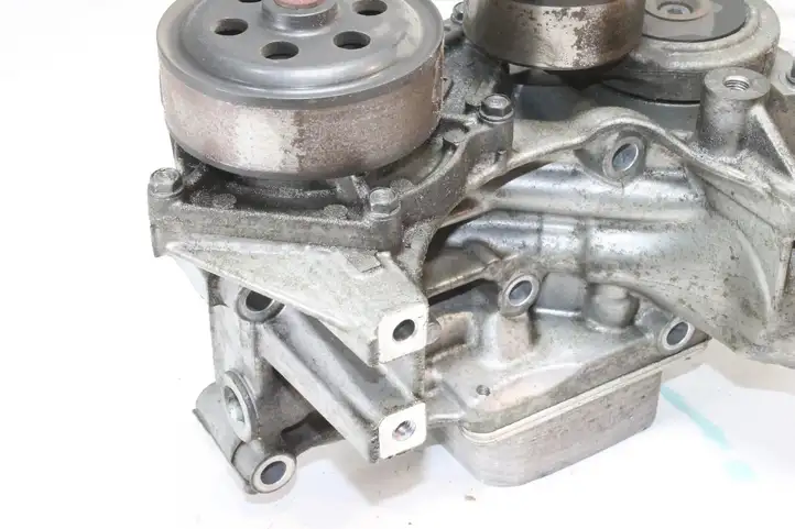 Honda CR-V (2009 - 2012) N22B3 Кронштейн масляного фильтра — фото 8