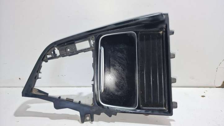 BMW 3 F30 F35 F31 (2012 - 2018)  105495994 Держатель чашки