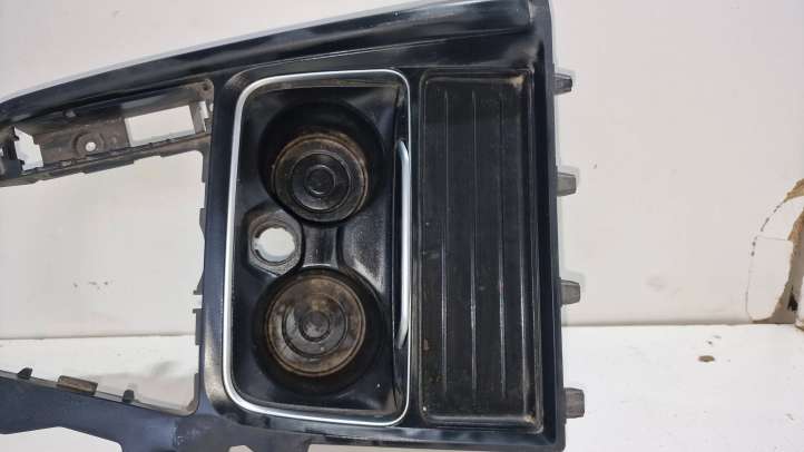 BMW 3 F30 F35 F31 (2012 - 2018)  105495994 Держатель чашки