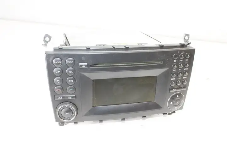 Mercedes-Benz CLC CL 203 (2008 - 2011) A2038703594 Магнитола / мультимедийная система — фото 1