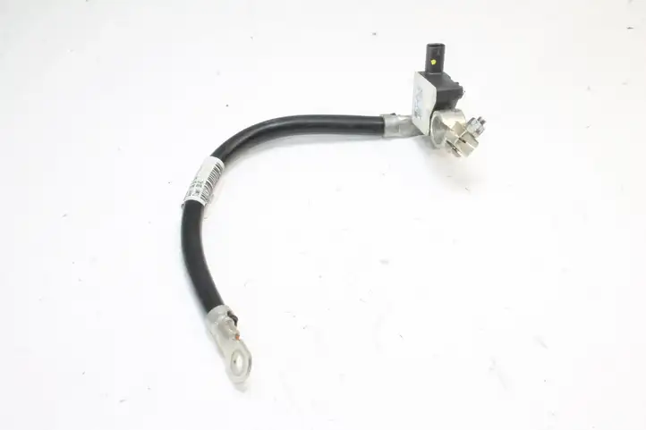 Audi A4 S4 B8 8K (2007 - 2011) 8K0915181B Минусовой провод аккумулятора — фото 1