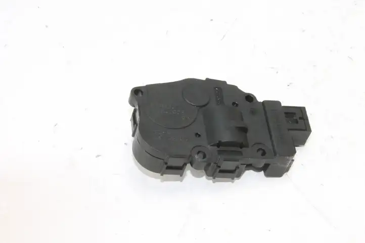Audi A4 S4 B8 8K (2007 - 2011) EFB330 Двигатель задвижки потока воздуха — фото 2