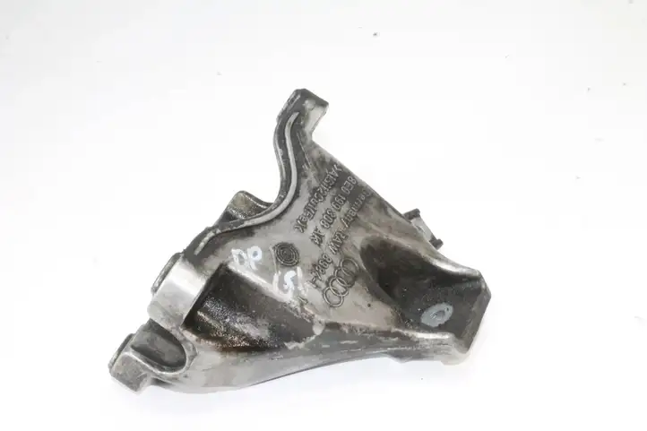 Audi A4 S4 B7 8E 8H (2004 - 2009) 8E0199308AK Кронштейн двигателя — фото 2