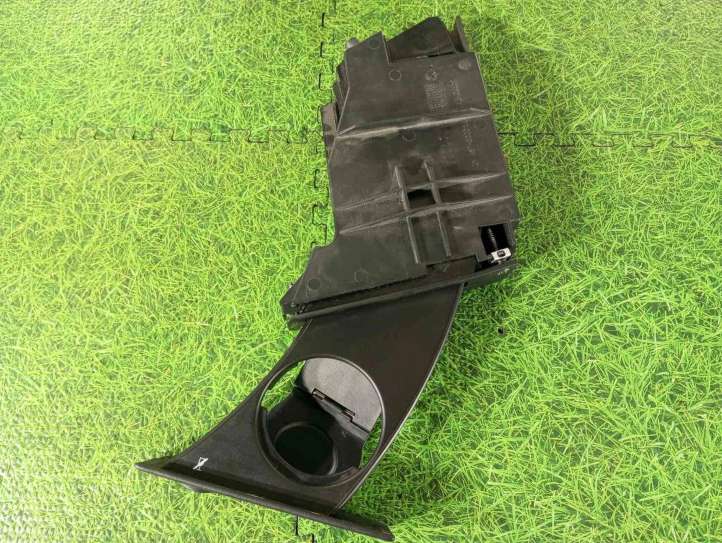 BMW M5 E60/E61 (2004 - 2010)  7063104 Держатель чашки