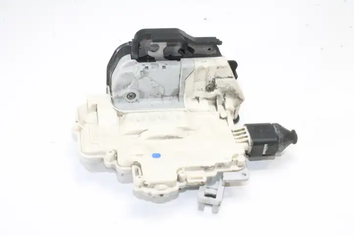 Audi A4 S4 B7 8E 8H (2004 - 2009) 8E0839015AA Замок задней двери — фото 1