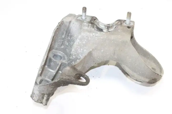 Audi A4 S4 B7 8E 8H (2004 - 2009) 8E0199352N Кронштейн двигателя — фото 2