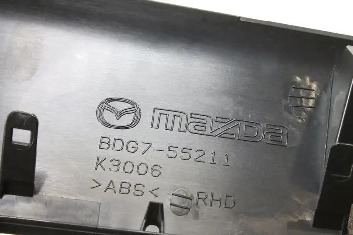 Mazda 3 II (2009 - 2011) BDG755211 Прочие детали салона — фото 5