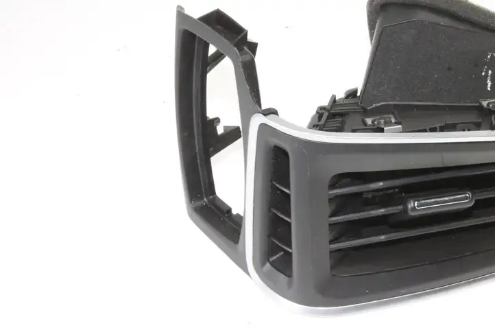 Ford Focus (2011 - 2015) BM51A018B08DF3JA6 Воздушная решетка панели — фото 2
