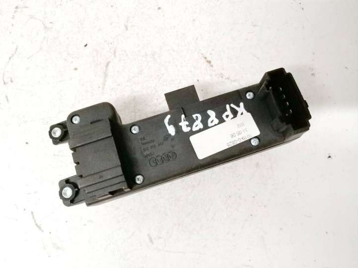 Audi Q7 (2005 - 2009)  4l0959747 Управление регулеровки сидений 