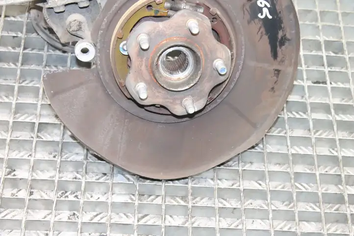 Nissan 370Z (2008 - 2014) Ступица колеса — фото 4