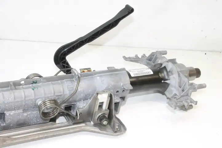 BMW 3 E90 E91 (2005 - 2012) 6782764 Вал рулевой колонки — фото 4