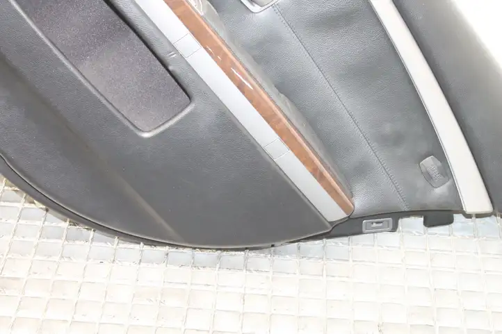 BMW 7 E65 E66 (2001 - 2008) Обшивка задней двери — фото 6