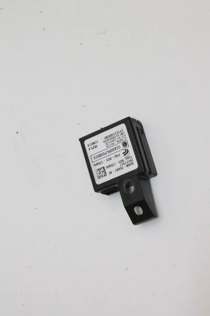 Land Rover Evoque I (2011 - 2015) AH4N15607AE Блок бесключевого доступа — фото 1