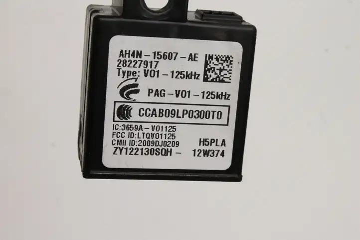 Land Rover Evoque I (2011 - 2015) AH4N15607AE Блок бесключевого доступа — фото 3