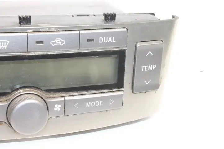 Toyota Avensis T250 (2003 - 2006) 5590005160 Управление климат контролем — фото 3