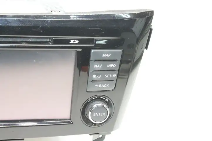 Nissan Qashqai (2013 - 2017) 7513750231 Магнитола / мультимедийная система — фото 4