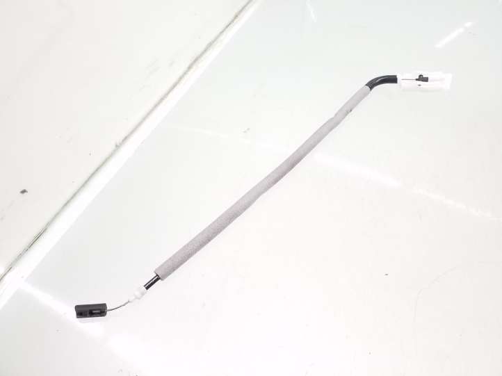 BMW 1 E81 E87 (2004 - 2011)  7059675 Трос задней двери