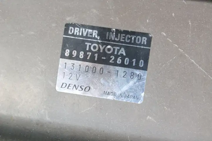 Toyota RAV 4 (XA30) (2006 - 2016) 8987126010 Блок управления впрыском — фото 3