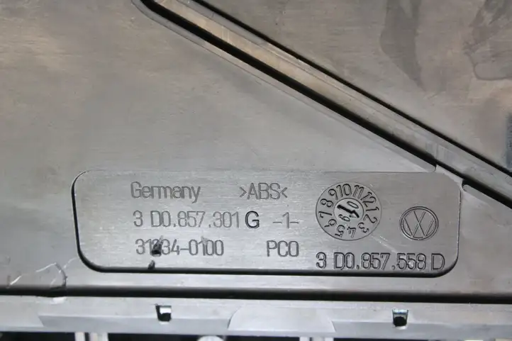 Volkswagen Phaeton (2008 - 2016) 3D0857301G Передняя пепельница — фото 6
