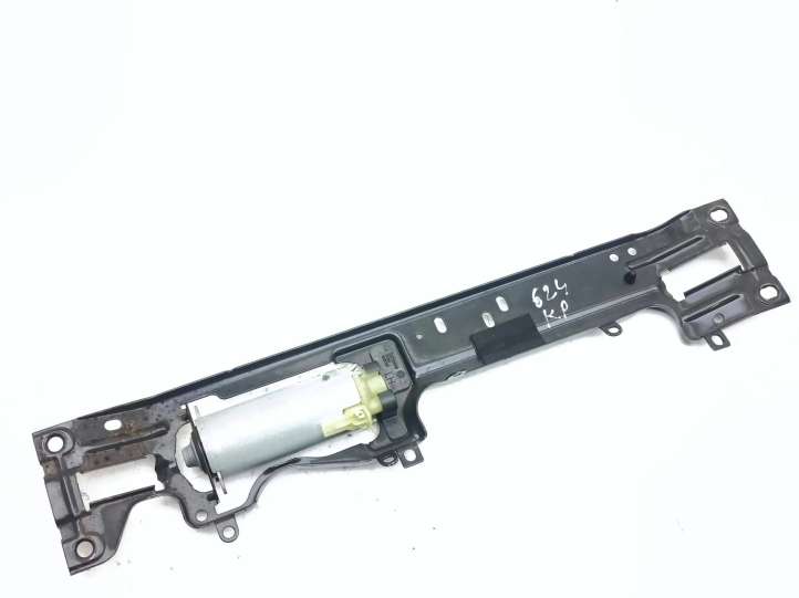 Audi Q7 (2005 - 2009)  130002531 Вентилятор  охлаждения блока управления двигателем