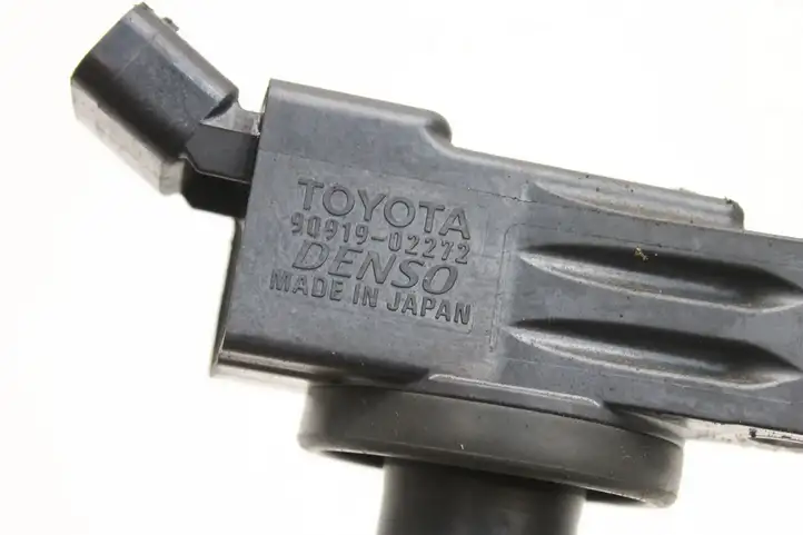Toyota C-HR I (2016 - 2022) 9091902272 Катушка зажигания — фото 4