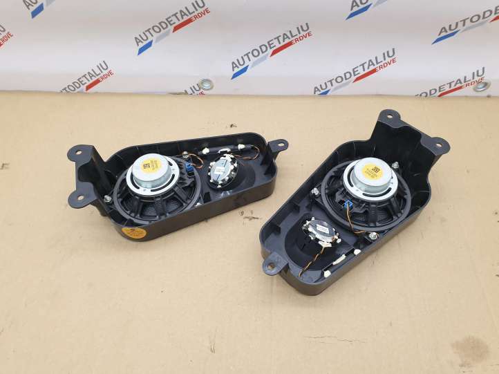 BMW X5 E70 (2006 - 2013)  9211047 Громкоговоритель (громкоговорители) в заднем подоконнике