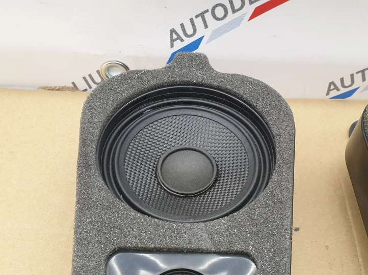 BMW X5 E70 (2006 - 2013)  9211047 Громкоговоритель (громкоговорители) в заднем подоконнике