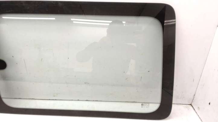 Opel Combo (2001 - 2005)  43R000016 Стекло раздвижных дверей