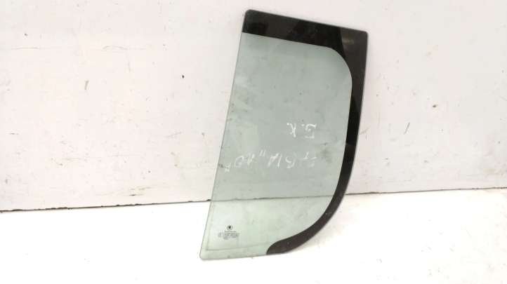 Skoda Fabia Mk2 (5J) (2007 - 2014)  43R001583 Треугольное стекло в передней части кузова