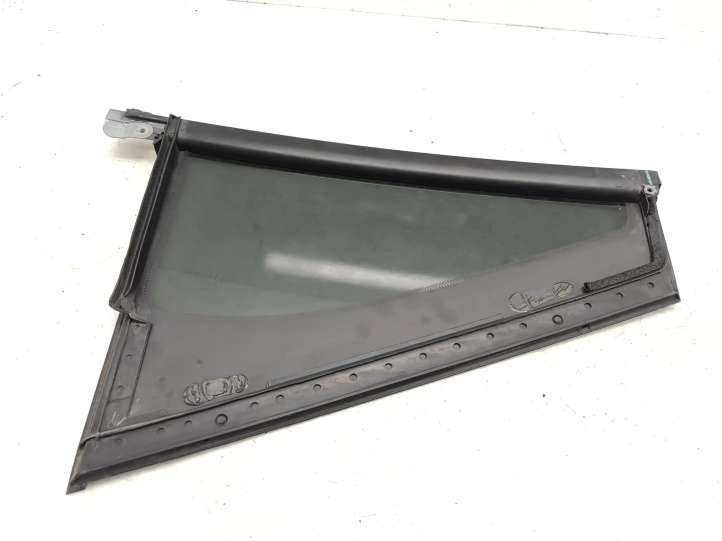 Land Rover Range Rover Sport (2005 - 2009)  43R001681 Маленькое стекло 