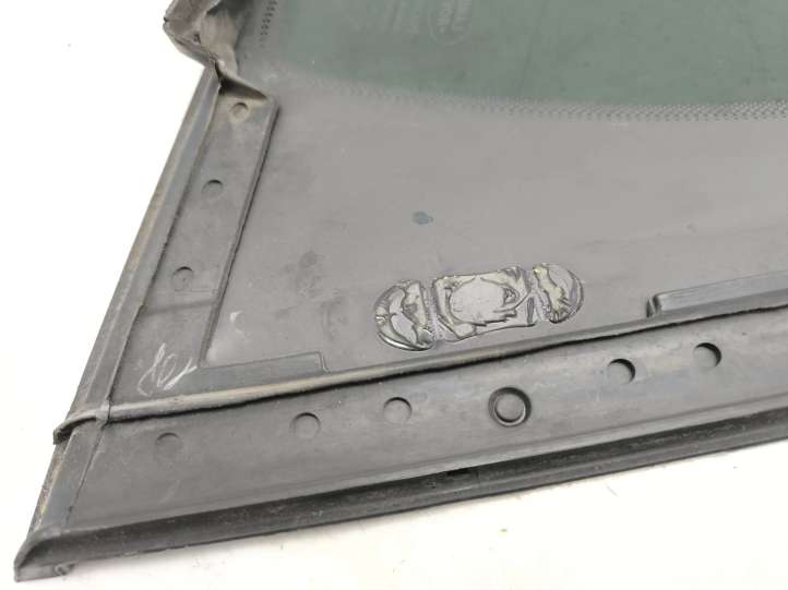 Land Rover Range Rover Sport (2005 - 2009)  43R001681 Маленькое стекло 